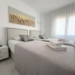 Lägenhet Luxury Posidonia Punta Prima *