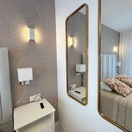 Luxury Posidonia Punta Prima 또레비에하