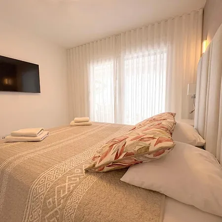 Luxury Posidonia Punta Prima 또레비에하