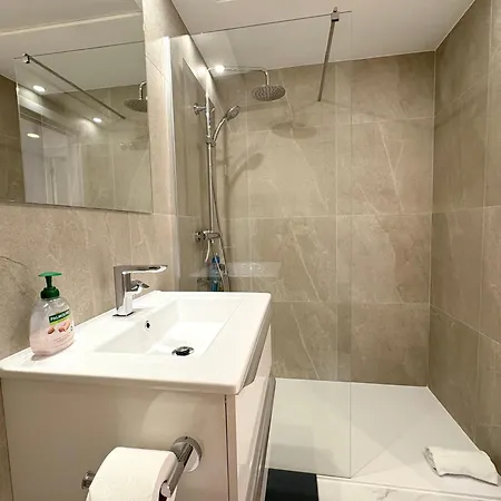 Luxury Posidonia Punta Prima 아파트