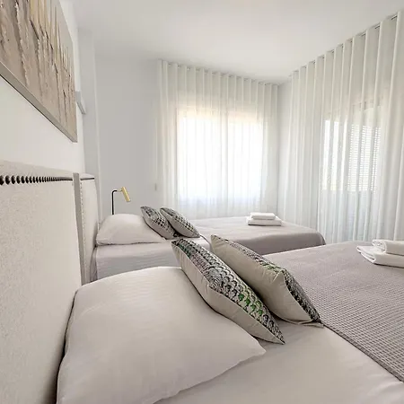 Luxury Posidonia Punta Prima * 또레비에하