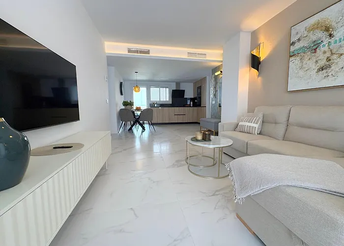 Luxury Posidonia Punta Prima Apartment *
