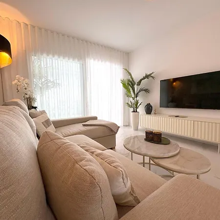Apartment Luxury Posidonia Punta Prima *