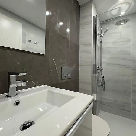 Apartment Luxury Posidonia Punta Prima *